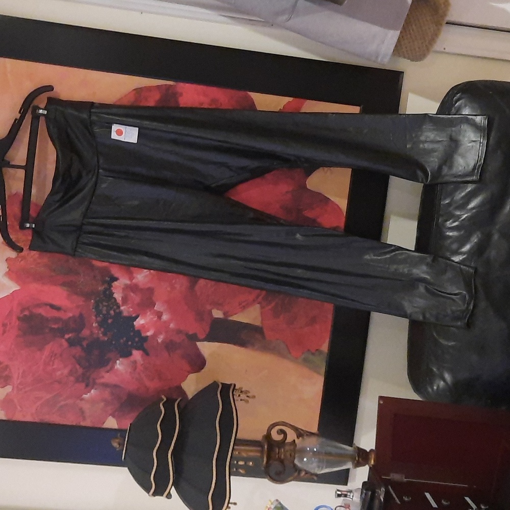 Women's PLUS SIZE 3X FAUX LEATHER PANTS LIGHT WEIGHT LEGGINGS